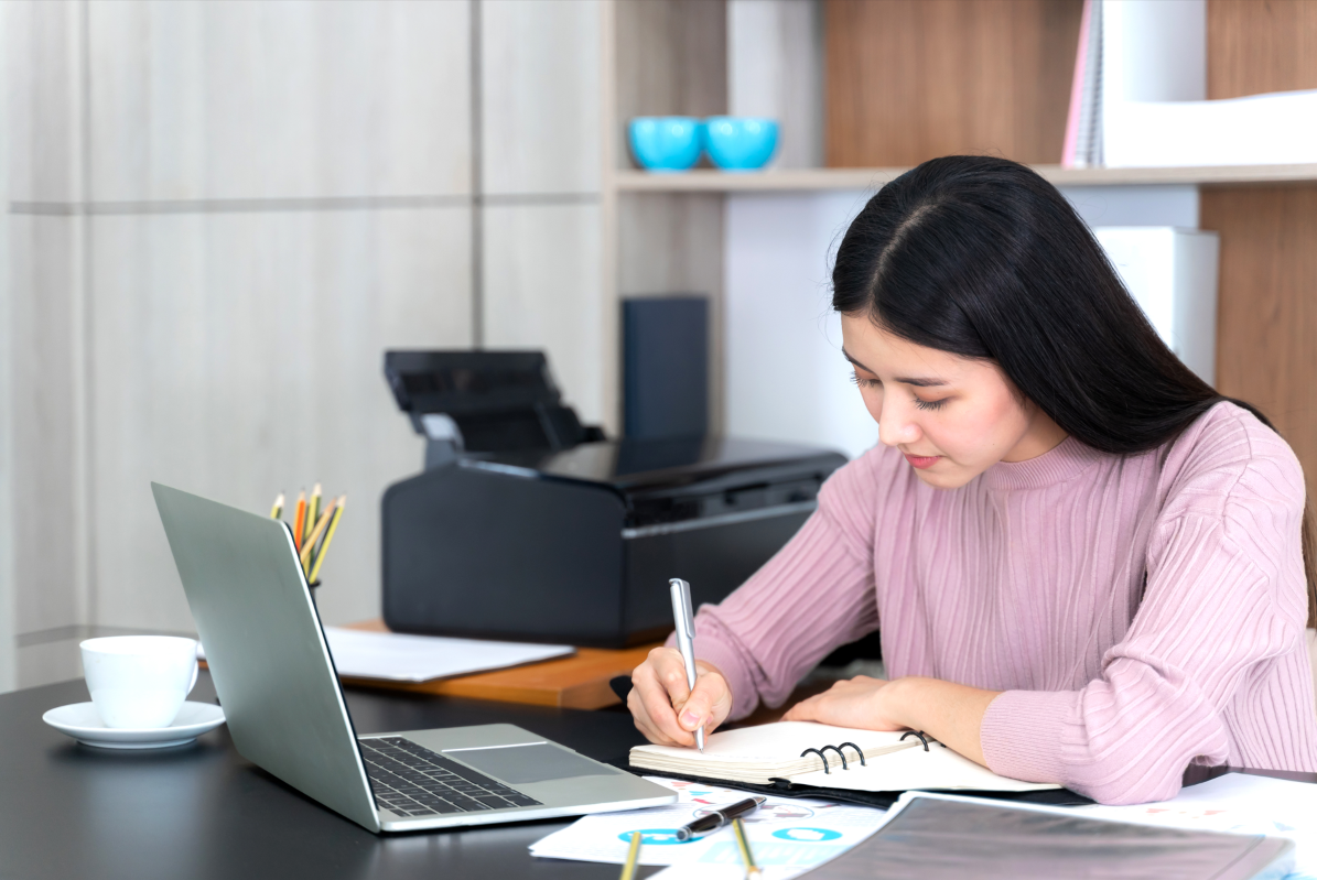 Strategi Belajar Skill Baru dan Sertifikasi Keahlian Online untuk Karir Masa Depan