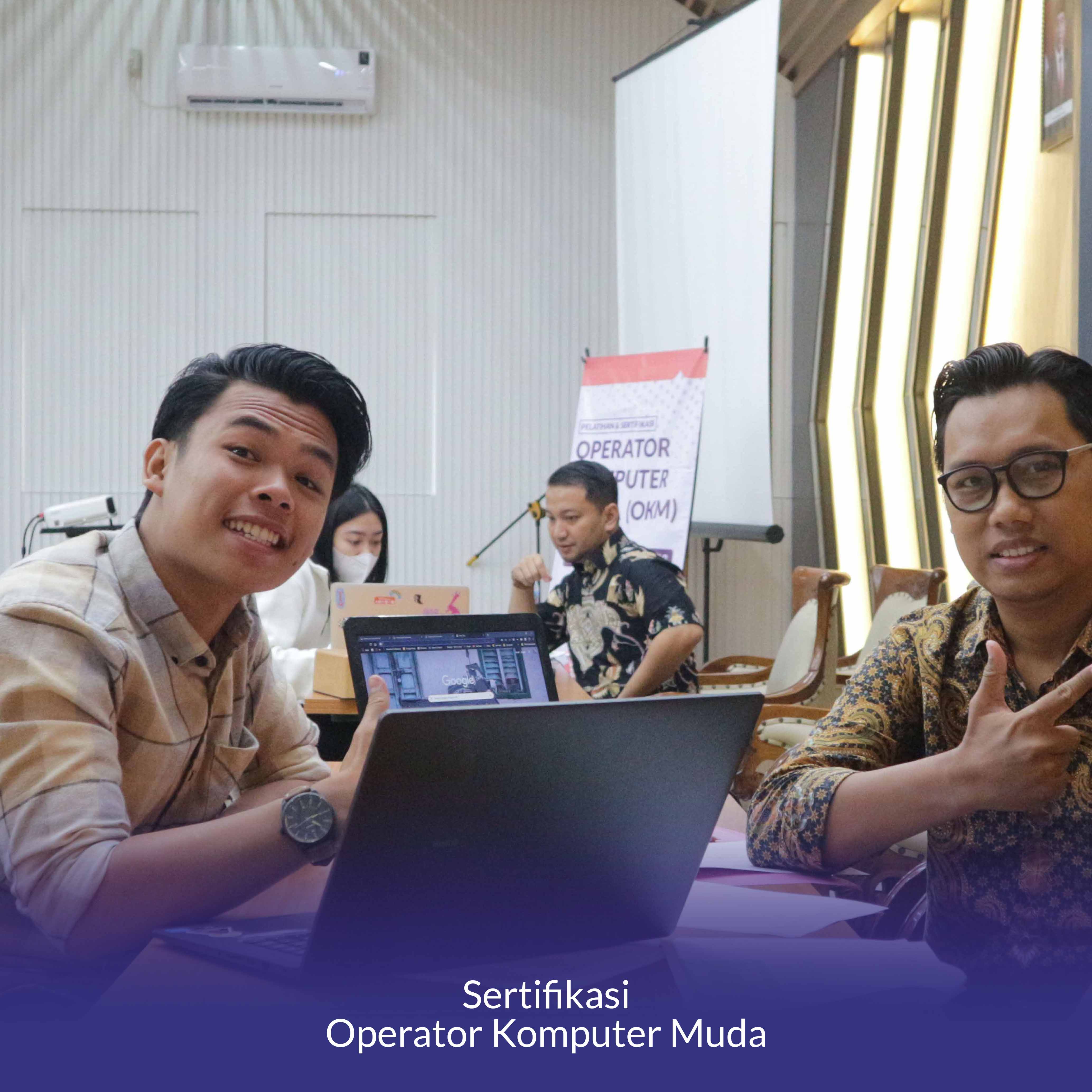 Pelatihan & Sertifikasi Operator Komputer Muda